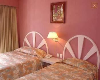 Hotel Cancun Handall Bagian luar foto