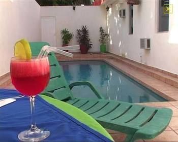 Hotel Cancun Handall Bagian luar foto